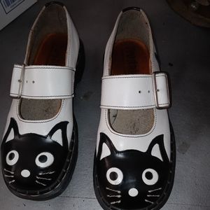 Cat Maryjanes (made in England)
